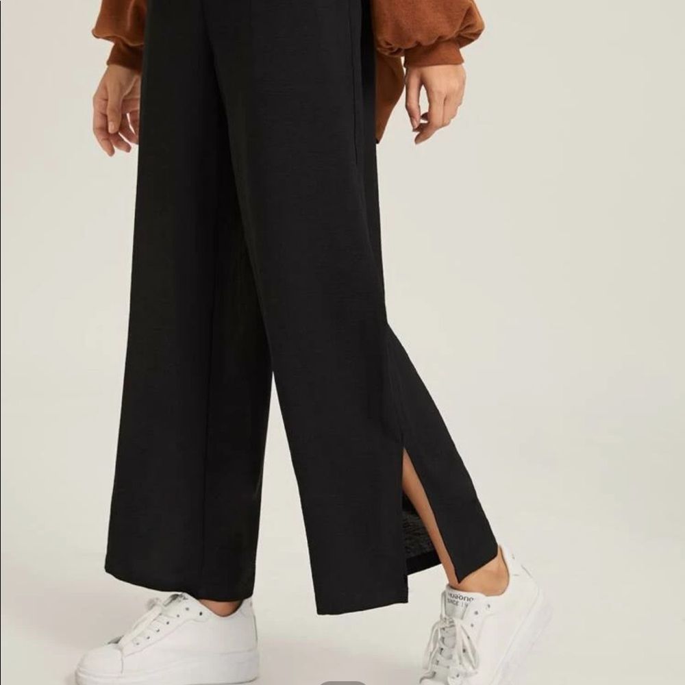 wide pants 🤍